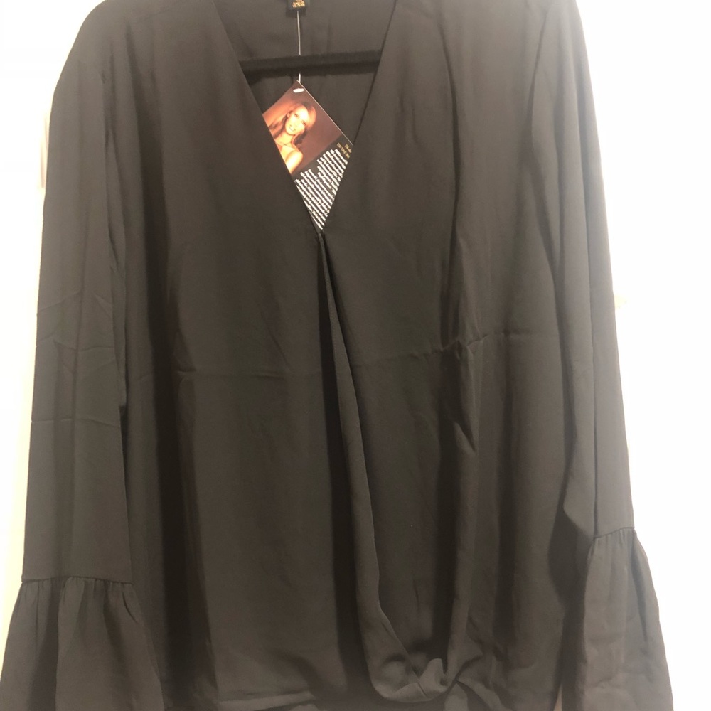 Iman Flirty Blouse - Picture 1 of 3